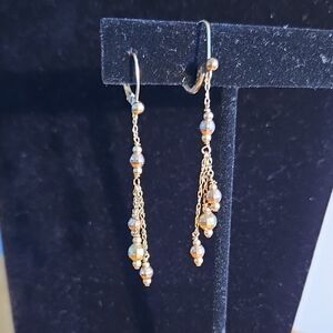 Elegant 14kt Gold Dangle Earrings